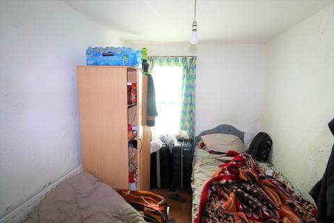 124 Clarence Street, Southall, UB2 5BW