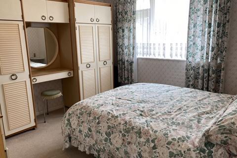 15 Bourne Drive, Wareham, BH20 4SE