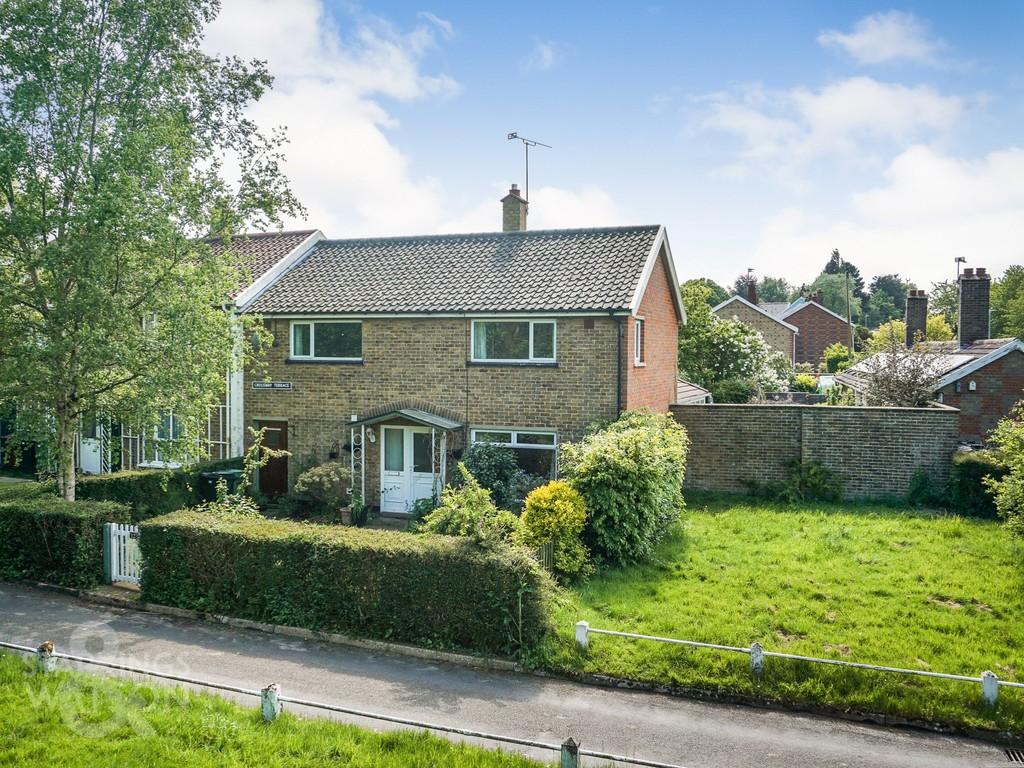 Crossway Terrace, Loddon, Norwich 3 bed end of terrace house for sale