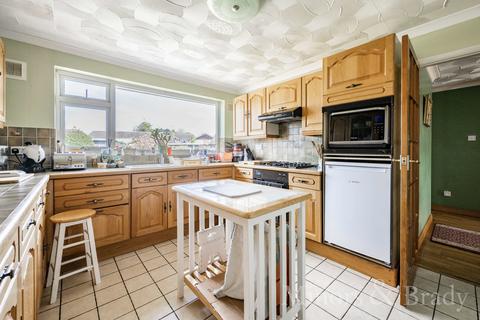 6 Baker Close, North Walsham, NR28 9JE