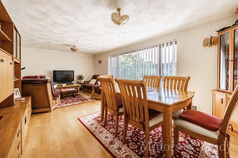 6 Baker Close, North Walsham, NR28 9JE