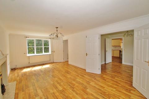 10 Laburnum Close, Carterton, OX18 1JT