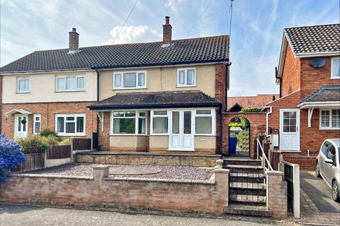 3 bedroom semi-detached house for sale, Moises Hall Road, WOMBOURNE