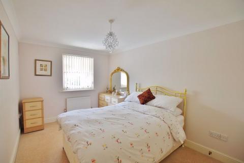 14 Castle Heights, Lynton, EX35 6JD