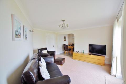 14 Castle Heights, Lynton, EX35 6JD