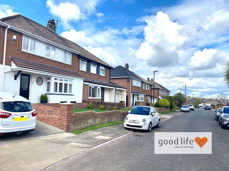 Loughborough Avenue, Sunderland SR2 3 bed semidetached house £370,000