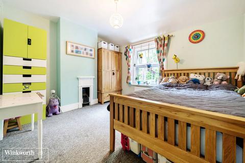 5 Roman Road, Basingstoke, RG23 8EP