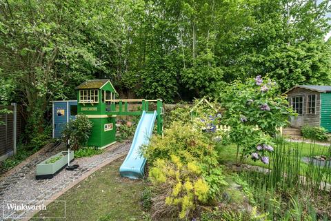 5 Roman Road, Basingstoke, RG23 8EP