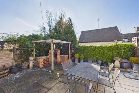 4 bedroom end of terrace house for sale, High Street, Shrivenham, Swindon, Oxfordshire, SN6
