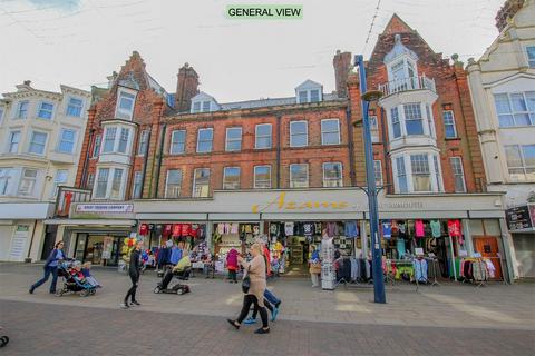 Property to rent, 65 Regent Road, Great Yarmouth, NR30