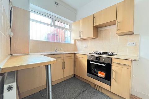 1 bedroom apartment to rent, Johnston Street, Blackburn