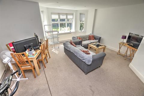 2 bedroom flat for sale, Bramhall Road, Liverpool L22