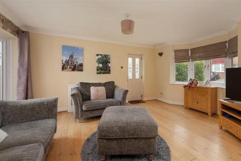 9 Burnan Road, Whitstable, CT5 2QD