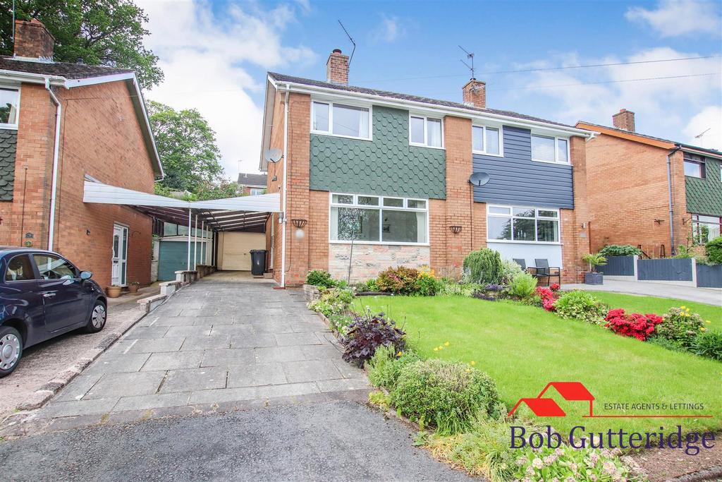 Cambridge Drive, Clayton, Newcastle 3 bed semidetached house for sale