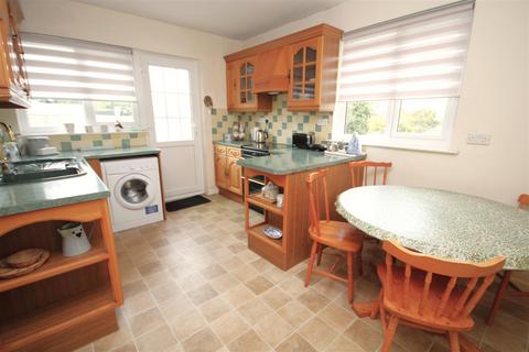 2 bedroom detached bungalow for sale, Totland Bay, Isle of Wigt