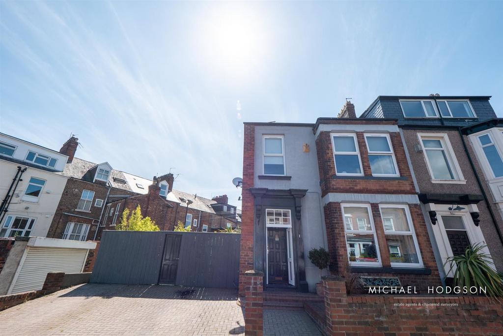 Belle Vue Road, Ashbrooke,Sunderland 4 bed terraced house for sale £