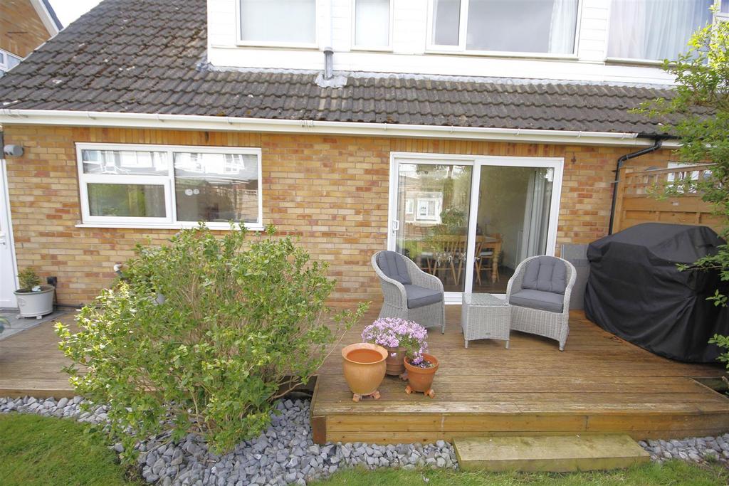 Church Lane, Dunnington, York, YO19 5 3 bed semidetached house for