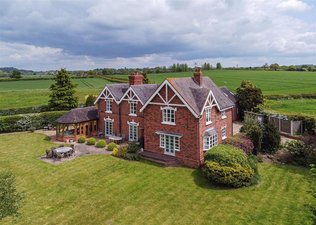 Fordbrook, Trescott, Lower Penn 5 bed detached house £1,495,000