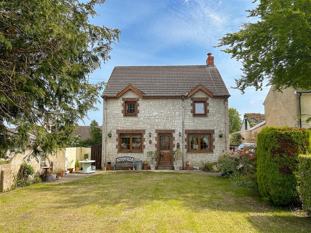 4 Pill Road, Hook SA62 4LU 5 bed detached house for sale £535,000