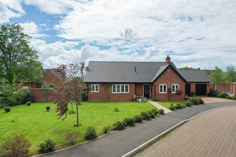 3 bedroom detached bungalow for sale, Hawkins Way, Newbold On Stour, Stratford-Upon-Avon