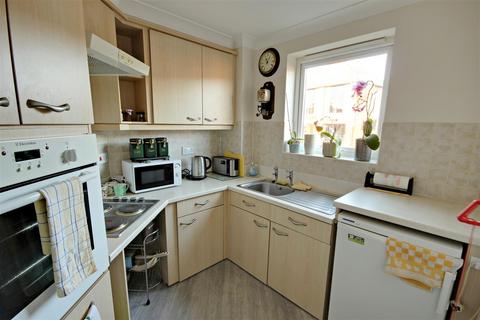 1 bedroom flat for sale - Goulding Court, Beverley