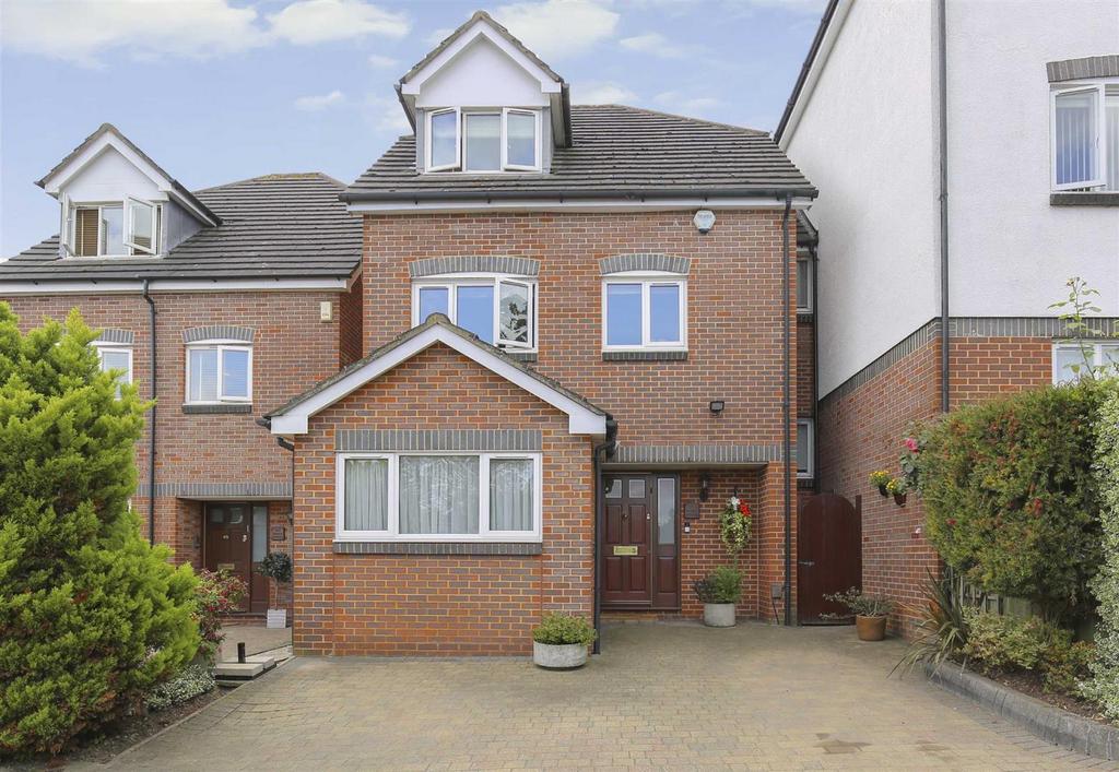Holders Hill Drive, Hendon 4 bed semidetached house for sale £915,000