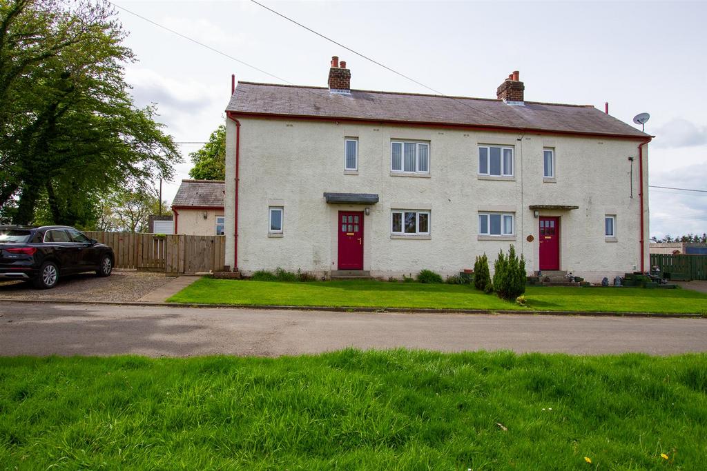 Hetton Steads Farm Cottages, Lowick... 3 bed house for sale £190,000