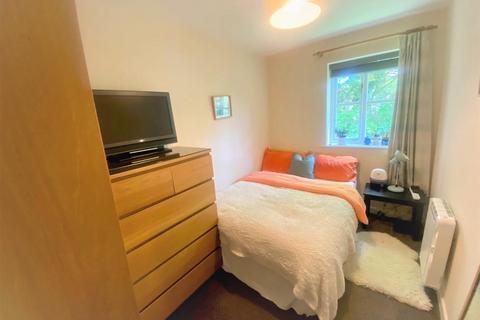 3 Brigadier Close, Manchester, M20 3BX