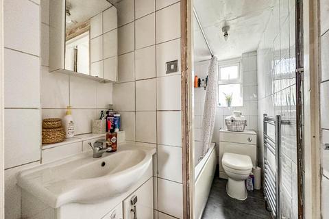 154 Kingfield Road, Coventry, CV6 5PL