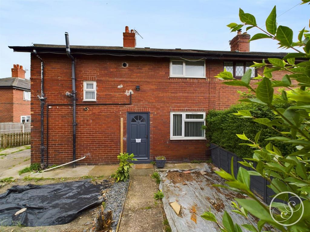 Park Avenue, Swillington, Leeds 3 bed end of terrace house for sale £