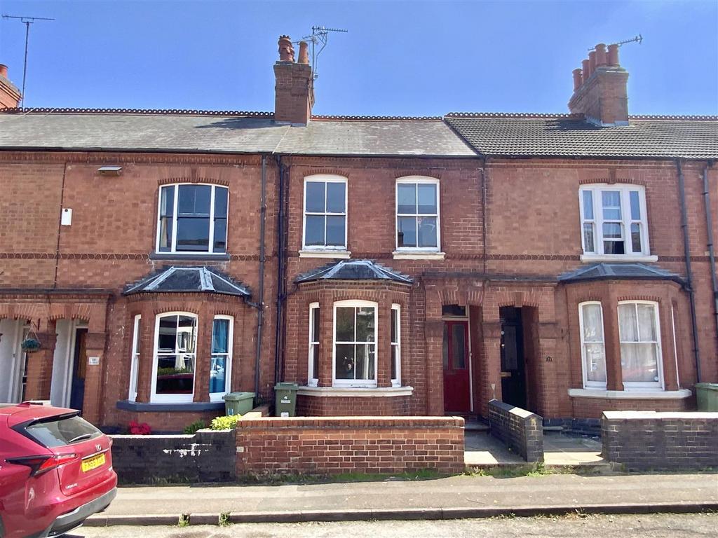Victoria Street, Wolverton, Milton Keynes 3 bed terraced house for sale £275,000