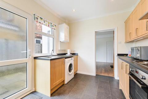 30 Chase Road, Epsom, KT19 8TL