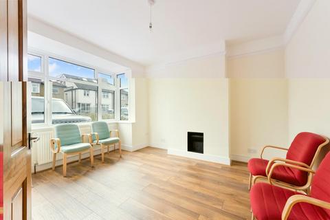 30 Chase Road, Epsom, KT19 8TL