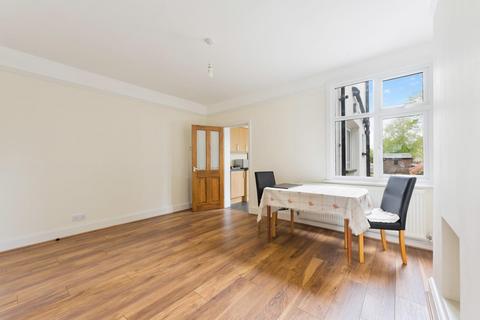 30 Chase Road, Epsom, KT19 8TL