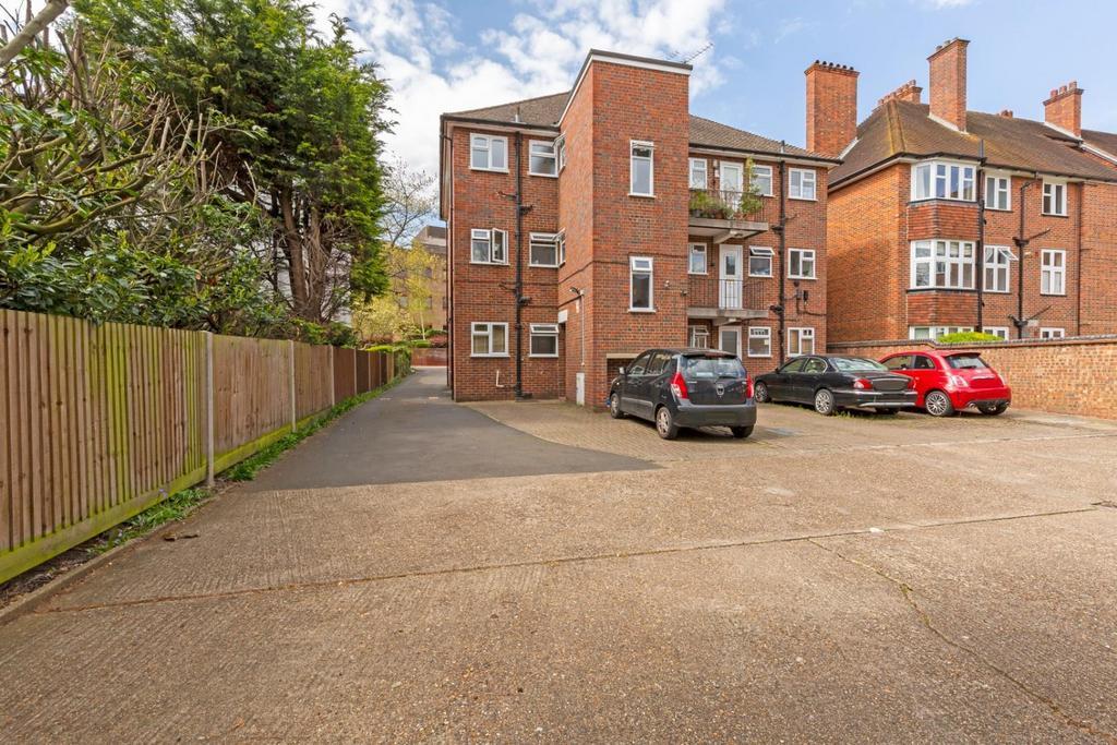 MISTLEY COURT 9 -51.jpg