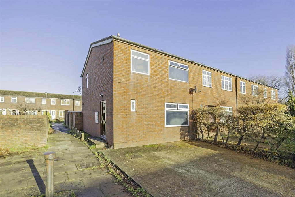 CUMBERLAND CLOSE, 42 (16 FROM 36)- (16).jpg