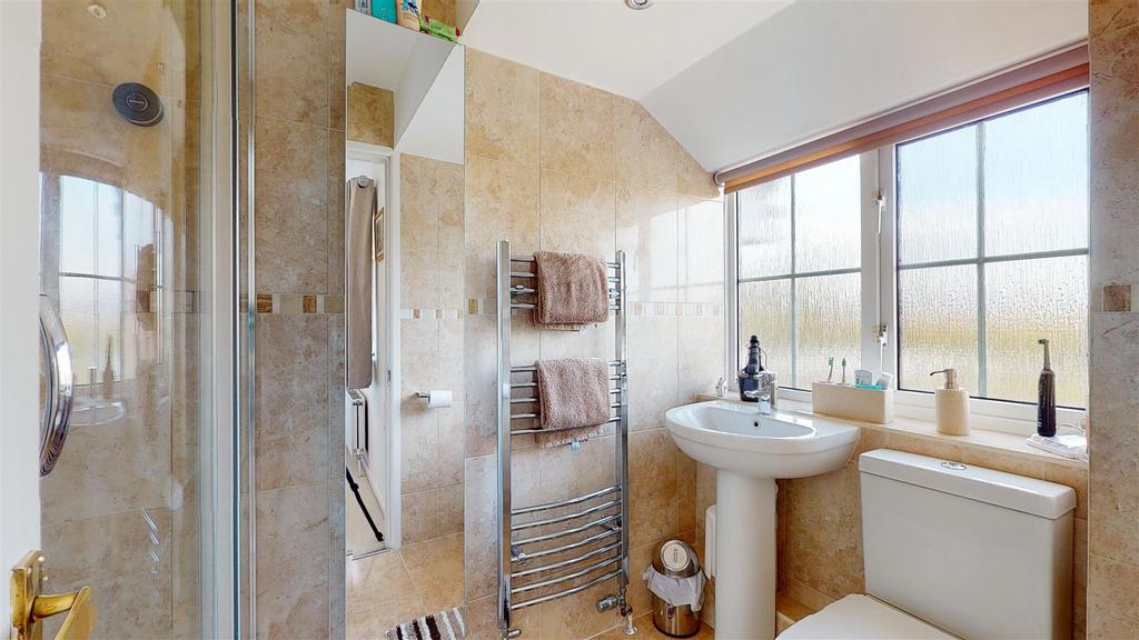 Re fitted ensuite