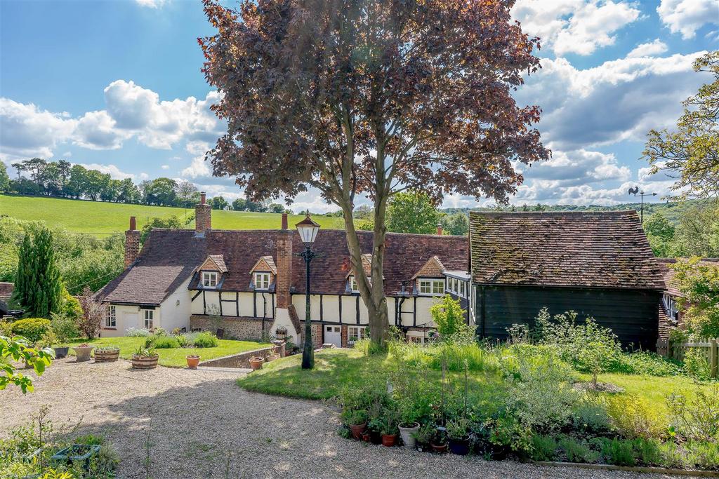 Shogmoor Lane, HenleyOnThames RG9 6 bed detached house for sale £