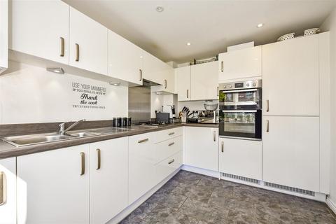 53 Alder Road, Andover, SP11 6YZ