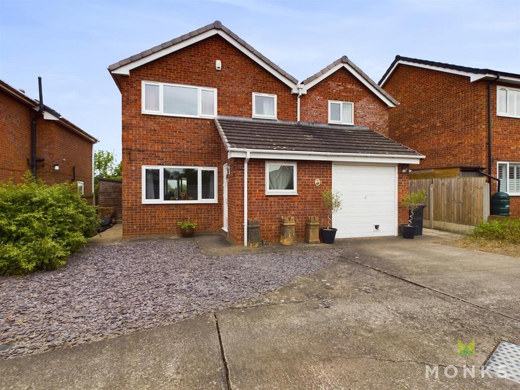 Reynaulds Close, Belvidere, Shrewsbury 5 bed detached house for sale