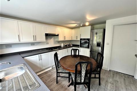 4 bedroom semi-detached house to rent - Petts Wood Road, Petts Wood