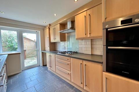3 bedroom terraced house for sale - Drovers Walk, Kingsthorpe, Northampton NN2