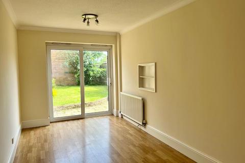 3 bedroom terraced house for sale - Drovers Walk, Kingsthorpe, Northampton NN2