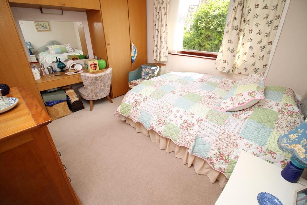 9 - bed 2.JPG