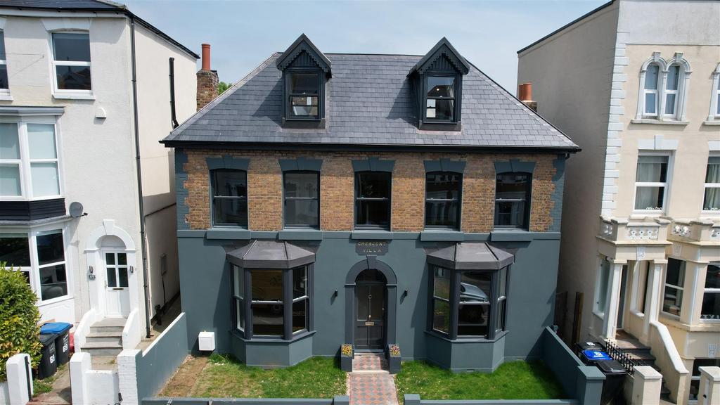 Crescent Road, Ramsgate 5 bed detached house for sale £800,000