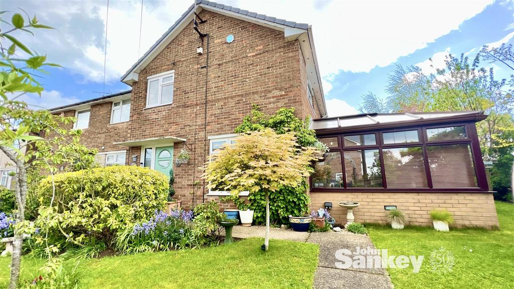 Thoresby Road, Rainworth, Mansfield 3 bed semidetached house for sale