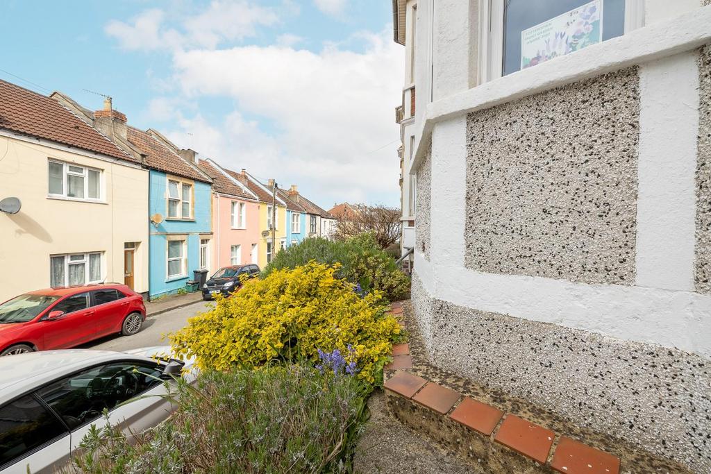 56, St lukes crescent(04-26-2023)-23.jpg
