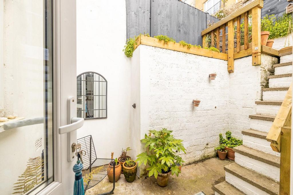 56, St lukes crescent(04-26-2023)-9.jpg