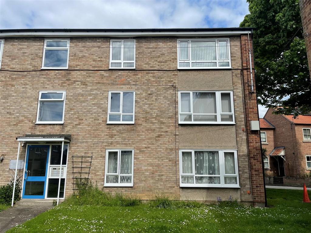 Church Lane Flats, Pocklington 1 bed flat for sale £110,000