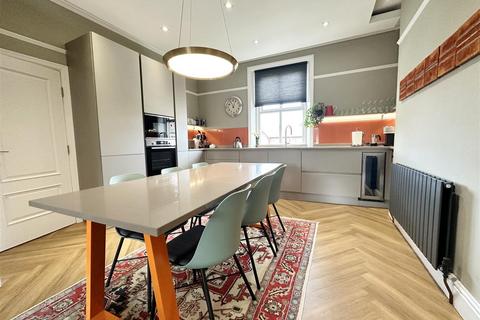 2 bedroom apartment for sale - 1st Floor Apartment, Agnew Street, Lytham